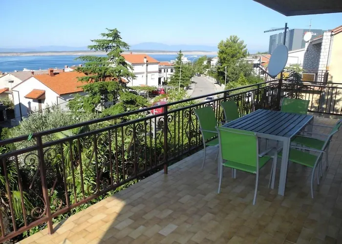 Fuer 4 Personen By Interhome * Crikvenica