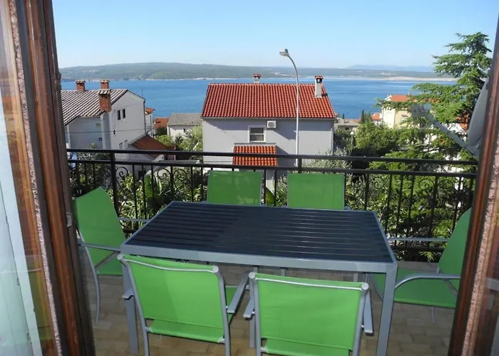 Daire Fuer 4 Personen By Interhome Crikvenica